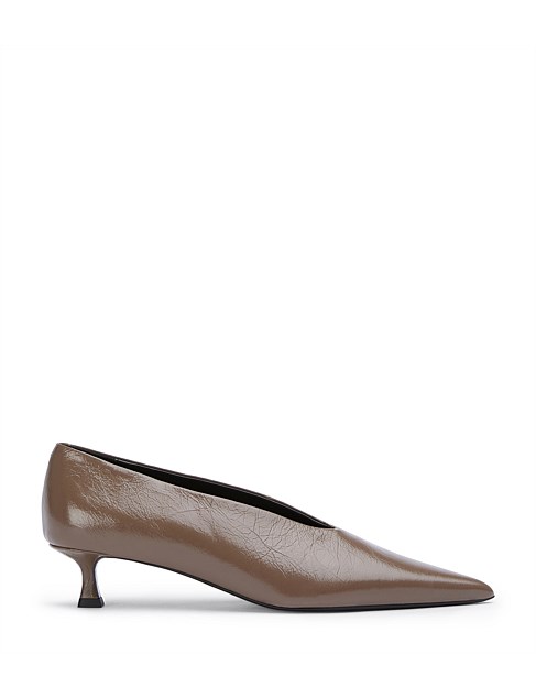 WOMEN'S CHERRY SHOE