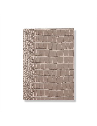Mara Soho Notebook