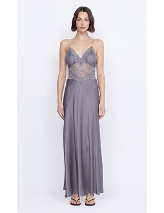 AMORAS GOWN