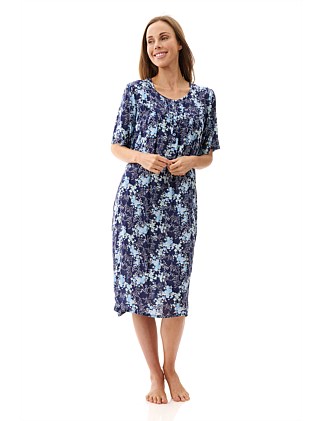 Short nightie
