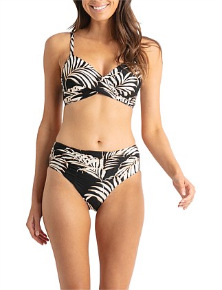 Mae Ruched Mid Rise Pant