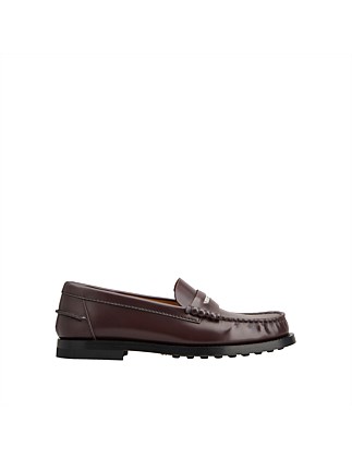 LOAFERS IN LEATHER